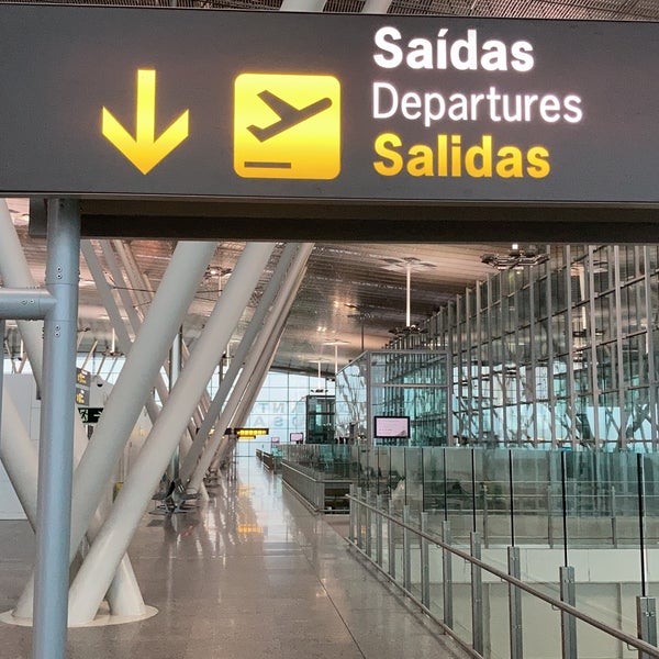 Photo taken at Santiago - Rosalía de Castro Airport (SCQ) by Jose B. on 7/19/2021
