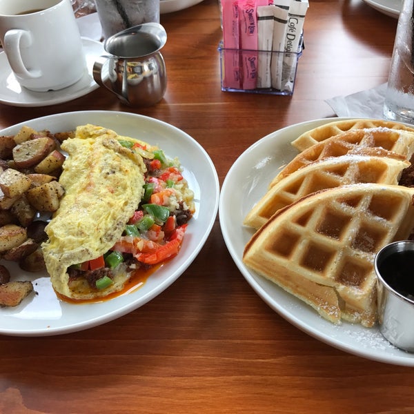 Food was great! Busy Sunday morning & staff was upbeat & courteous.  We will definitely eat here again! (Not in picture was the French toast which my 18 yr old son LOVED, and my oatmeal was perfect).