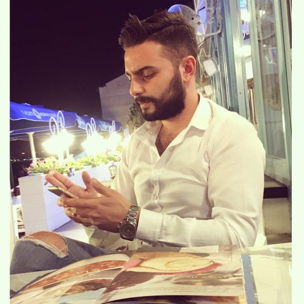 6/11/2017にOrhan ÖzbudakがLovely Cafeで撮った写真