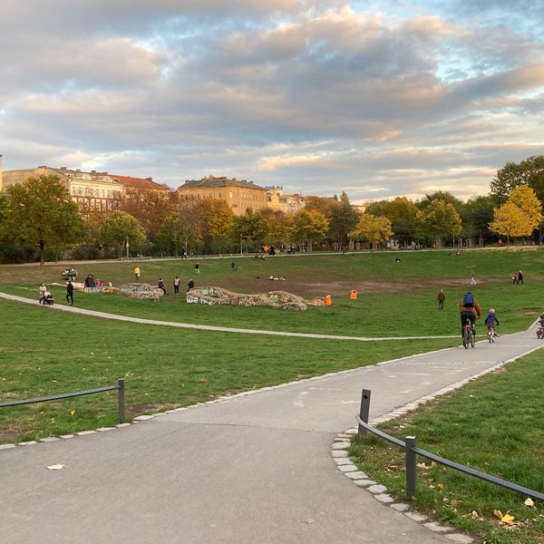 Görlitzer Park - Görlitzer Str.