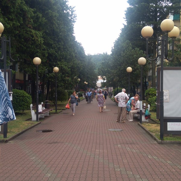 Ул.Галины Петровой - Park