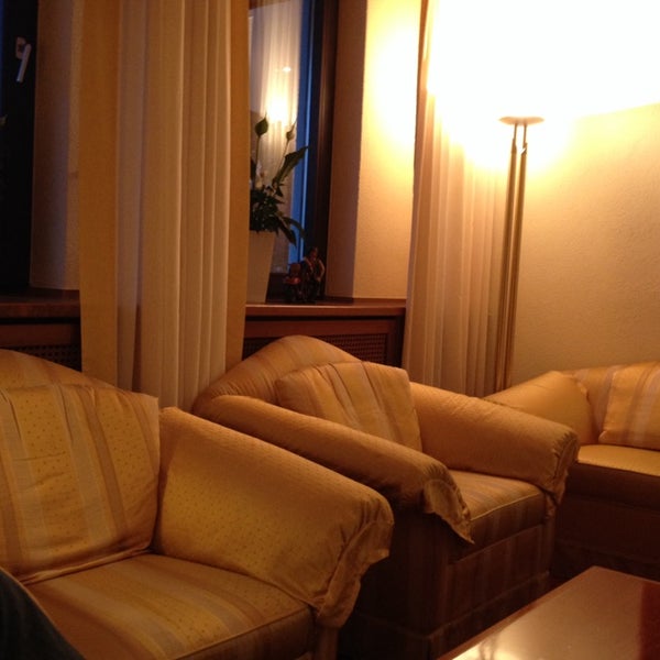 10/22/2013 tarihinde Shapoval I.ziyaretçi tarafından Hotel Meinl'de çekilen fotoğraf