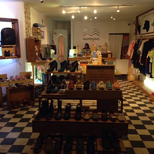 Foto scattata a Happening Concept Store da Sinuhe V. il 2/14/2015