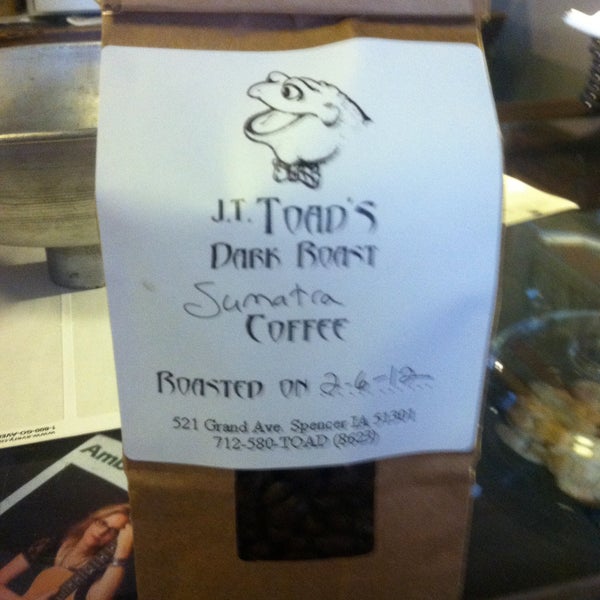 Foto tirada no(a) Toad&#39;s Roadhouse Coffee por Jim E. em 11/10/2012