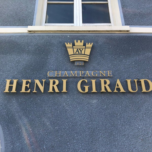 9/8/2018에 Keiko O.님이 Champagne Henri Giraud에서 찍은 사진
