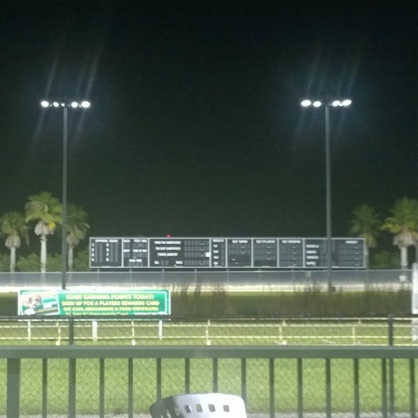 Photo taken at Daytona Beach Kennel Club and Poker Room by James K. on 8/10/2014