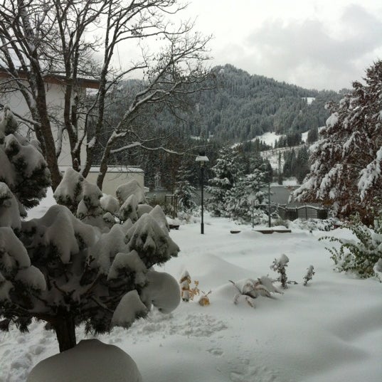 Photo taken at Arabella Alpenhotel am Spitzingsee by Phil f. on 10/29/2012