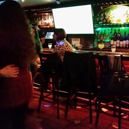 10/2/2014にSean G.がChips &amp; Salsa Restaurant and Barで撮った写真