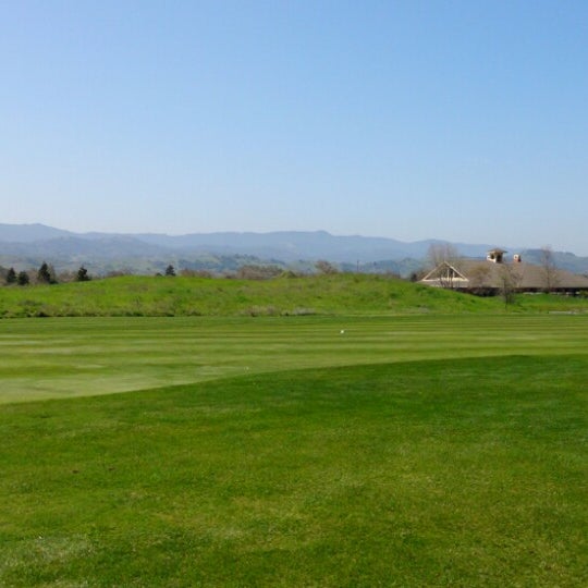 Снимок сделан в Coyote Creek Golf Club пользователем Michael K. 3/16/2013