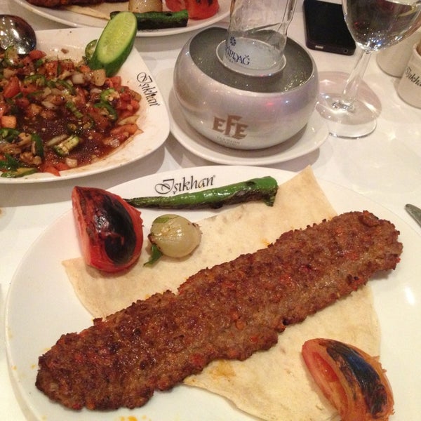 Снимок сделан в Işıkhan Restaurant пользователем Can G. 1/13/2013