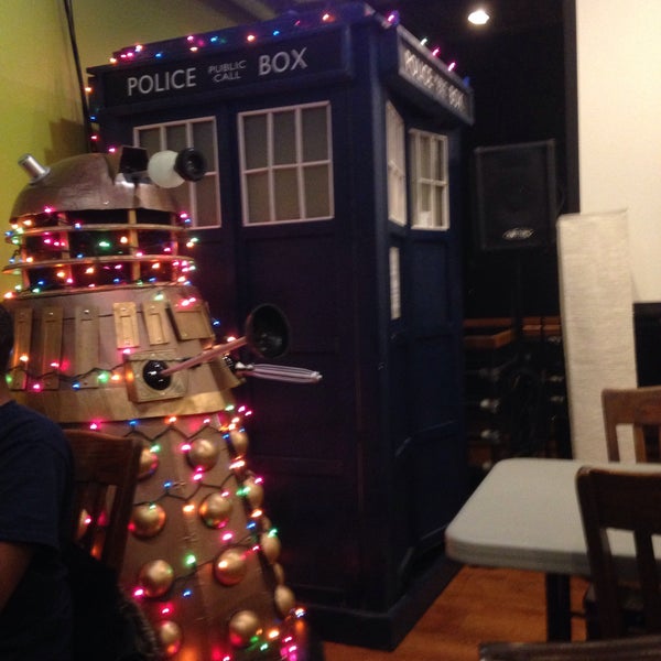Photo taken at Geeksboro Coffeehouse Cinema by Shane U. on 12/12/2014