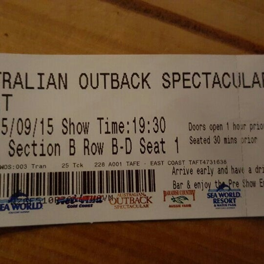 Photo taken at Australian Outback Spectacular by Elke on 9/15/2015