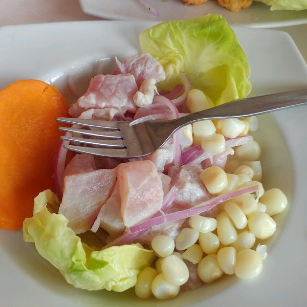 La Bahía Secreta Seafood Restaurant