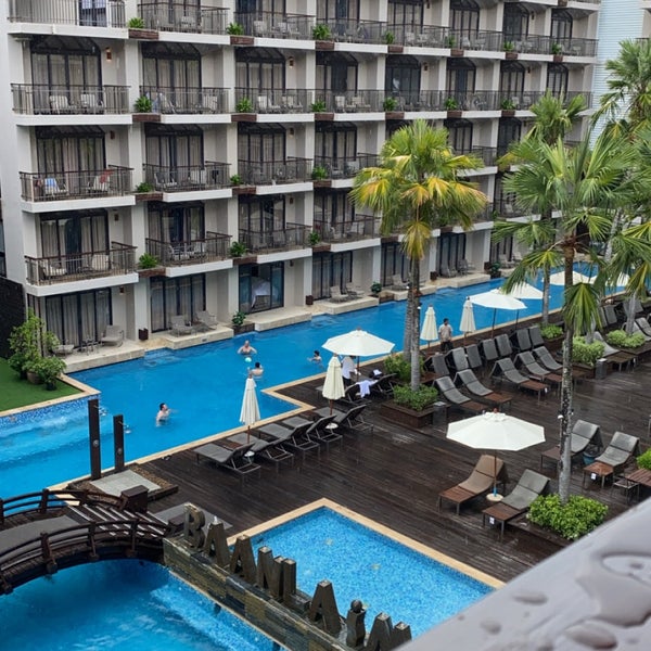 รูปภาพถ่ายที่ Baan Laimai Beach Resort Phuket โดย 🇰🇼👑‎ بـشمٌهنـدس خـالـَـد المـطيـري เมื่อ 5/17/2024