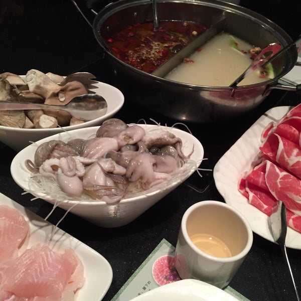 Photo taken at Happy Lamb Hot Pot, Cupertino 快乐小羊 by Chongho L. on 7/9/2015