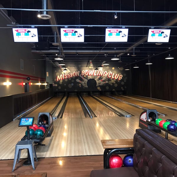 Photo taken at Mission Bowling Club by Chongho L. on 3/31/2019