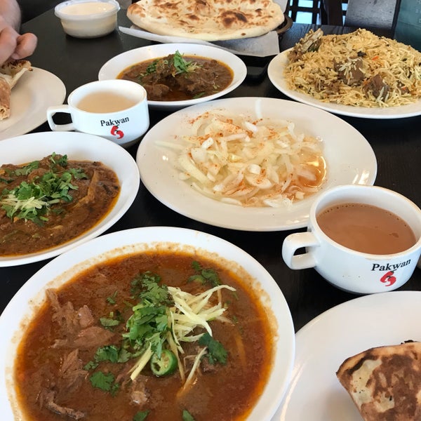 Foto scattata a Pakwan Restaurant da Chongho L. il 6/1/2019