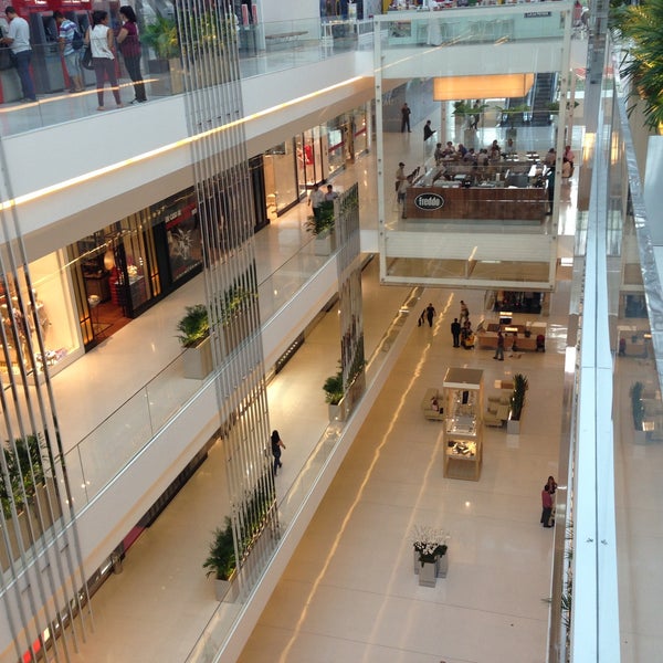 Shopping JK Iguatemi - Av. Pres. Juscelino Kubitschek, 2041