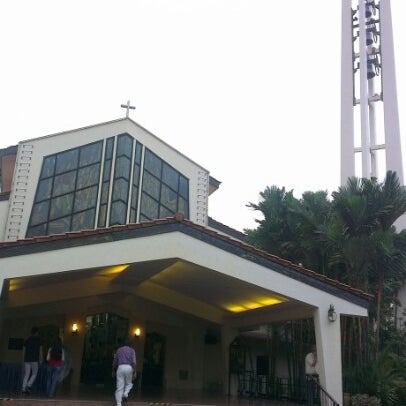 11/3/2012 tarihinde Joseph B.ziyaretçi tarafından Catholic Church of St. Francis Xavier'de çekilen fotoğraf
