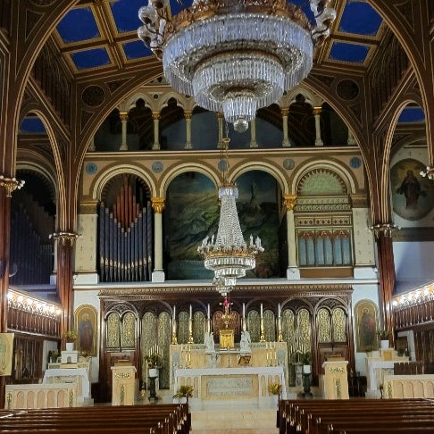 Our Lady of Lebanon Maronite Cathedral Brooklyn Heights에서 교회일에서의 사진