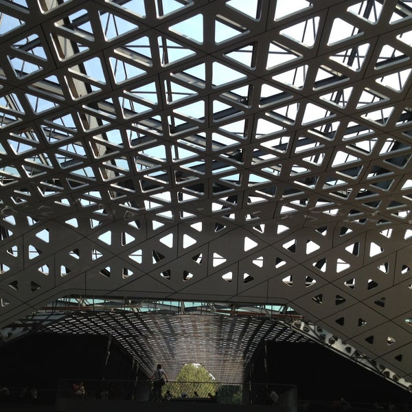 Photo taken at Cineteca Nacional by Colorcito Gryss on 5/5/2013