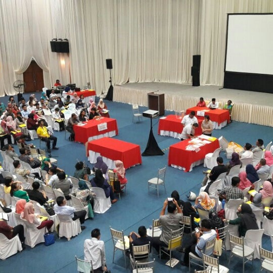 Photos A Pusat Komuniti Bukit Damansara Salle Des Fetes A Damansara Heights