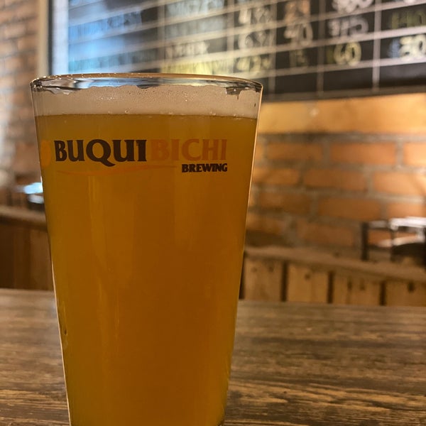 Das Foto wurde bei Buqui Bichi Brewing von Luis P. am 11/6/2019 aufgenommen