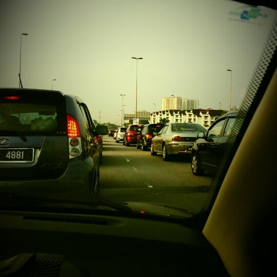 Duke Highway Road In Kuala Lumpur