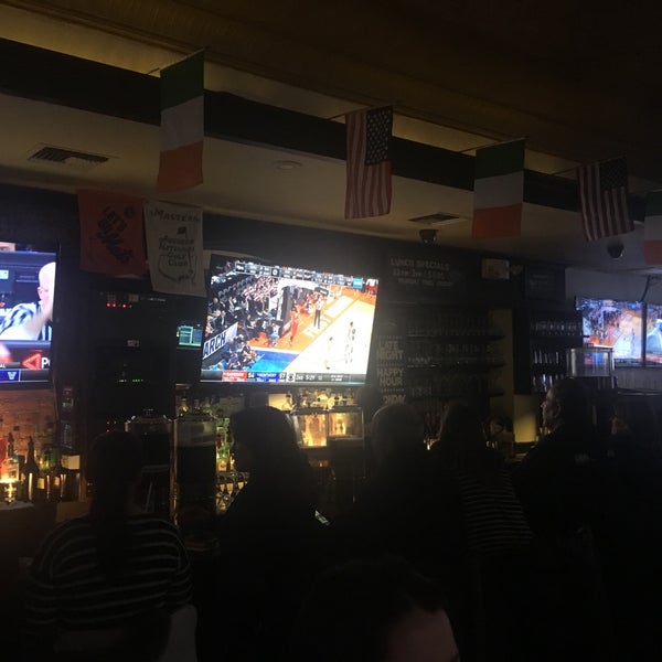 3/16/2018 tarihinde joe b.ziyaretçi tarafından Dalton&#39;s Bar &amp; Grill'de çekilen fotoğraf