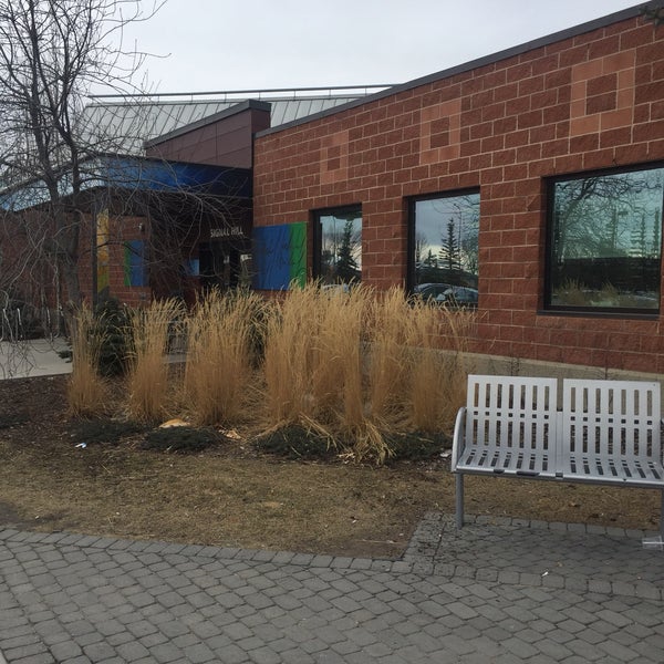 Calgary Public Library Signal Hill Library Signal HIll 5994