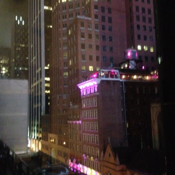 Снимок сделан в Night Hotel Times Square пользователем Matt B. 7/15/2014