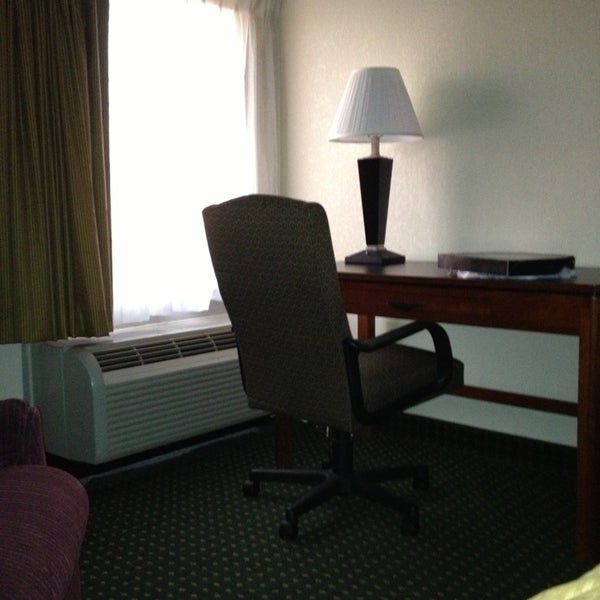 Photos At Comfort Inn 1363 Klondike Rd Sw