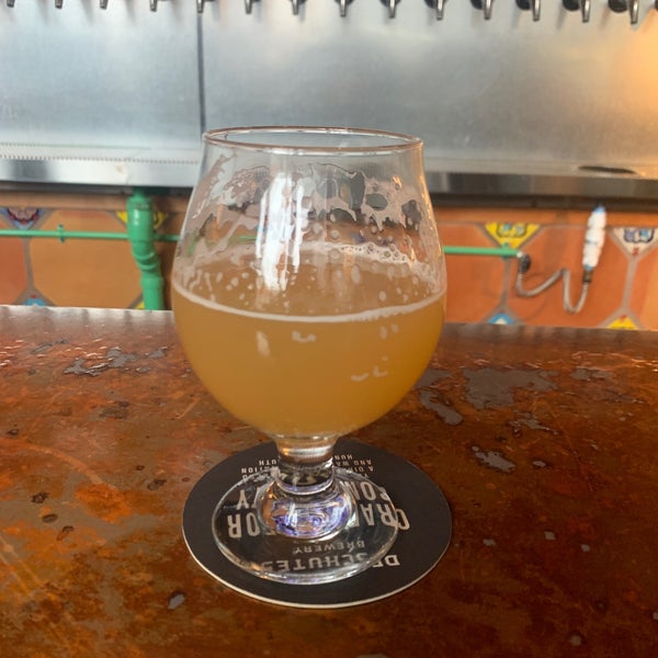 Photo taken at Beer O&#39;Clock by Stevey T. on 9/15/2019
