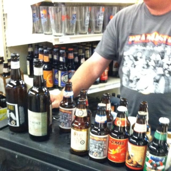 Photos at Gomer's Midtown Liquor Store in Kansas City