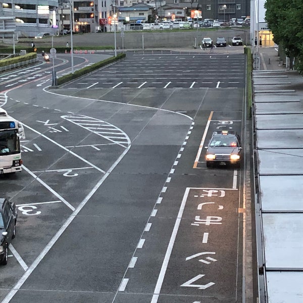 宇都宮駅東口タクシー乗り場 宮みらい1