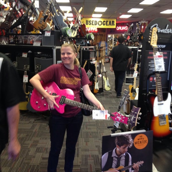 Guitar Center 7 tips de 602 visitantes