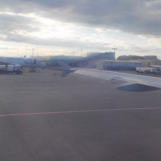 Уральские авиалинии u6. Самолет u62447. U6 москва екатеринбург. Самолет уральских авиалиний u6-278. Уральские авиалинии аэропорт казань.