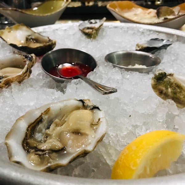 Photo taken at Southpark Seafood &amp; Oyster Bar by りょんりょん on 1/21/2019