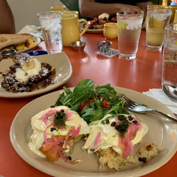 Photo taken at Snooze, an A.M. Eatery by A on 7/3/2020