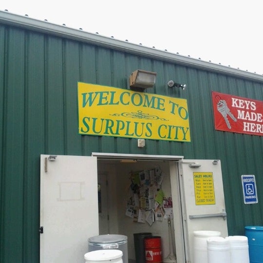 Surplus City Hardware Store in Bellwood