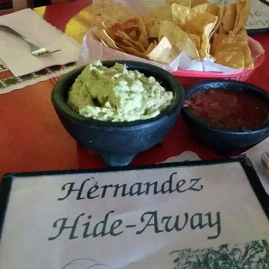 Hernandez' Hideaway Restaurant 19320 Lake Dr