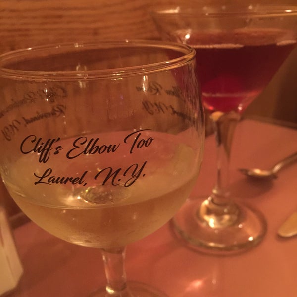 Cliff's Elbow Room American Restaurant in Jamesport