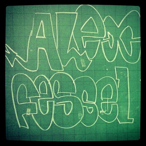 Страница шаблон с консультантом. Oliveira логотип. Кори лаборатория. Londa professional маски 750 мл. Академик патон.