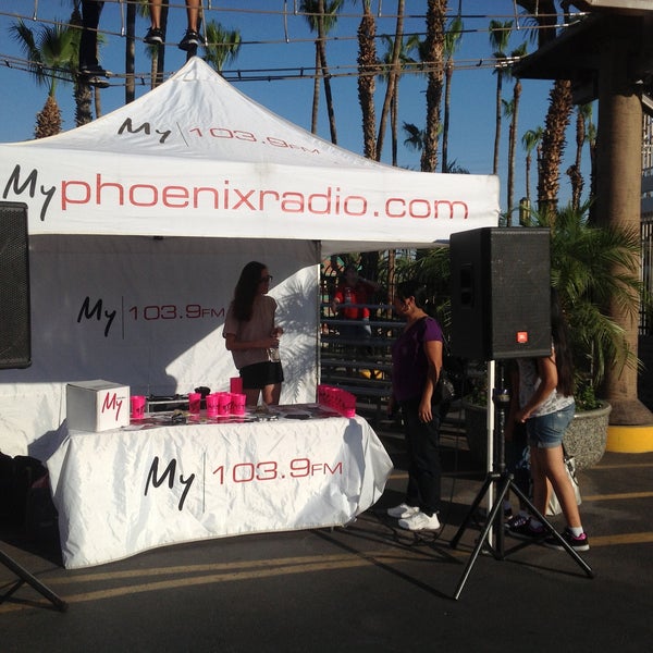 The My 1039 team invades castles n coasters from 6p-8p! #my1039phoenix #castlesncoasters #hotnmelting