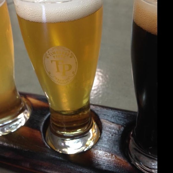 10/13/2013にMayhemがTimeless Pints Breweryで撮った写真