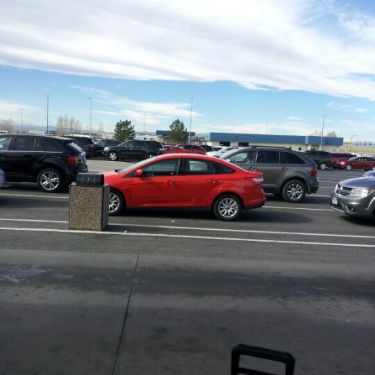Avis Shuttle Denver International Airport 1 tip from 460 visitors