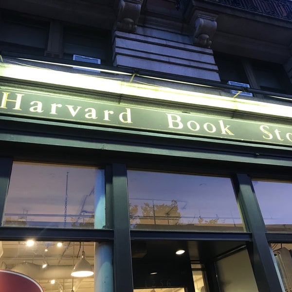 8/25/2019にSergio B.がHarvard Book Storeで撮った写真