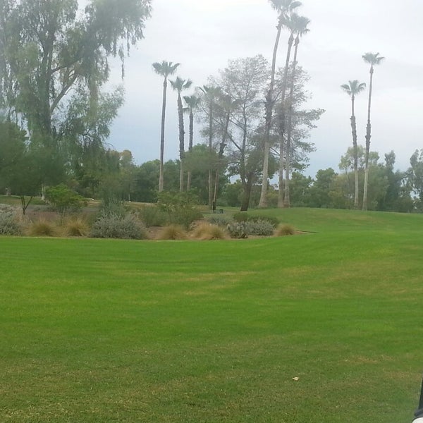 รูปภาพถ่ายที่ McCormick Ranch Golf Club โดย Shari S. เมื่อ 9/16/2014