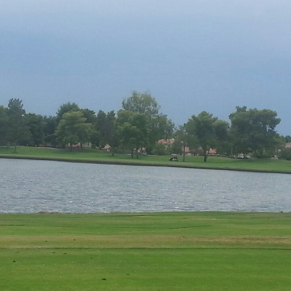รูปภาพถ่ายที่ McCormick Ranch Golf Club โดย Shari S. เมื่อ 9/16/2014
