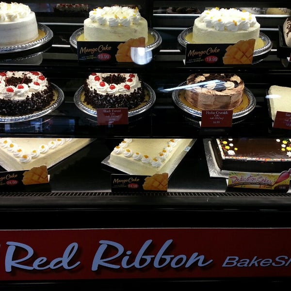 Red Ribbon Bakery in West Vallejo